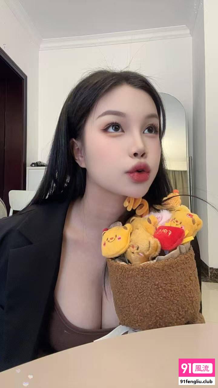 情趣大胸长腿御姐
